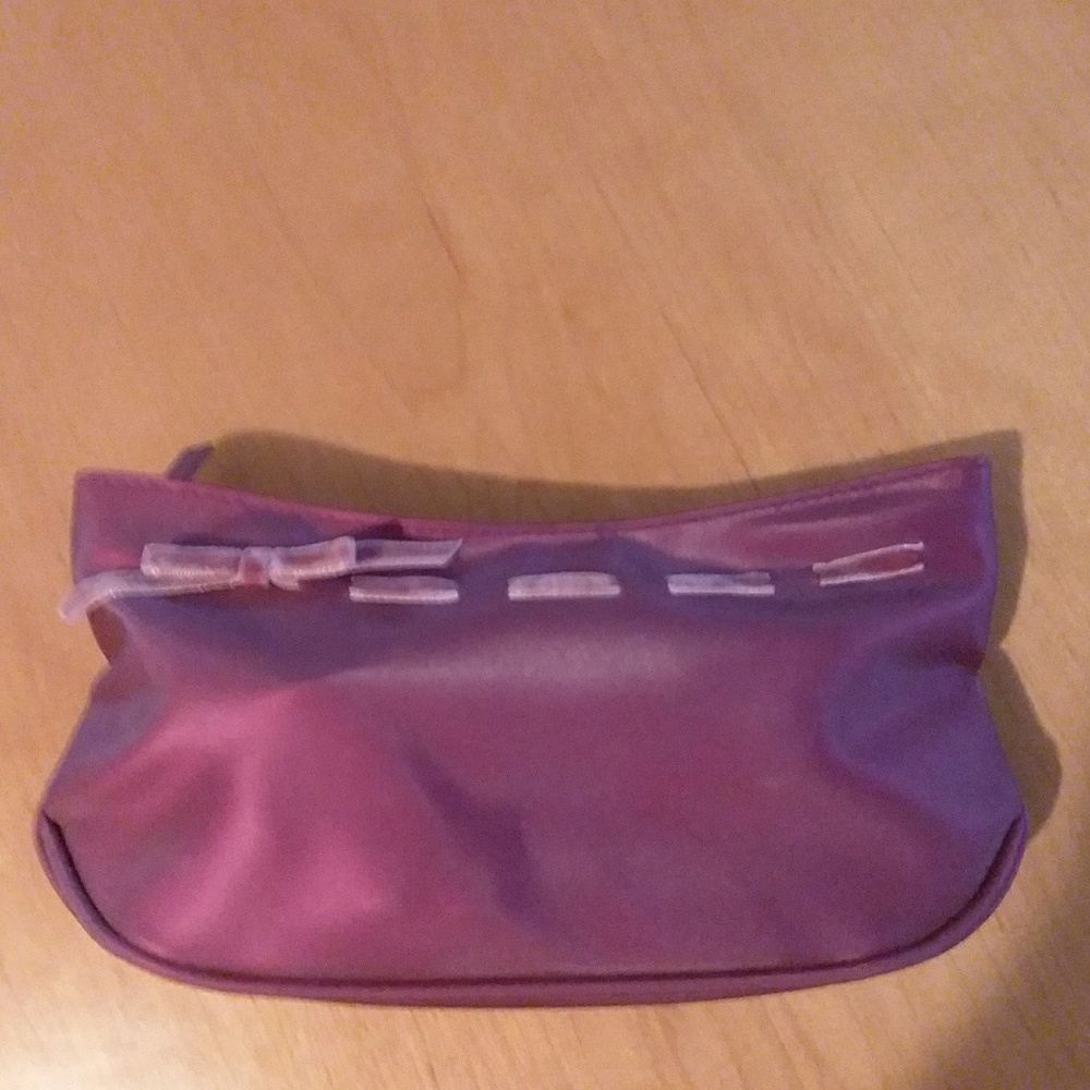 Cosmetic  bag